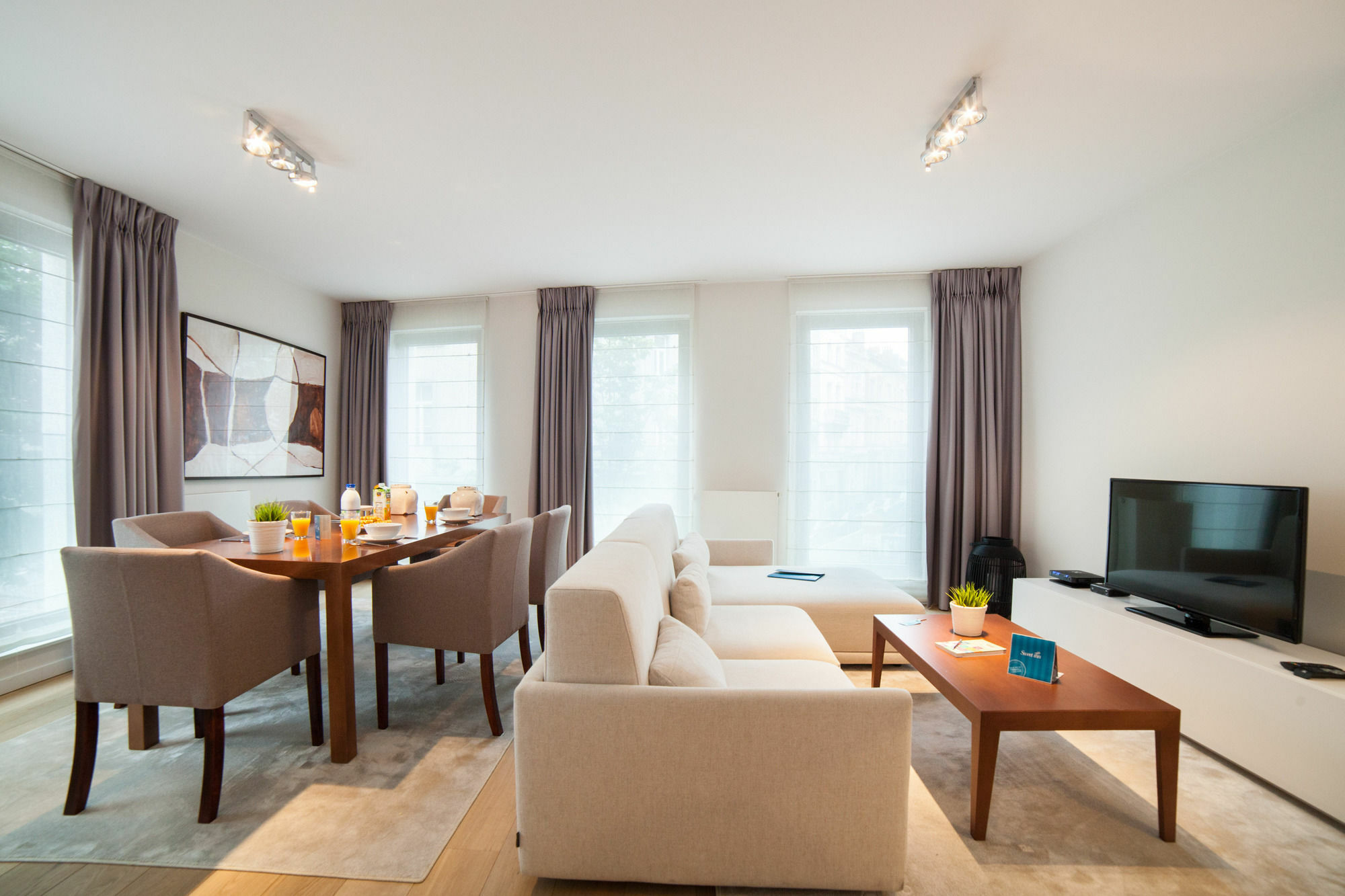 Sweet Inn Apartments - Major Rene Dubreucq Brussels Exterior photo